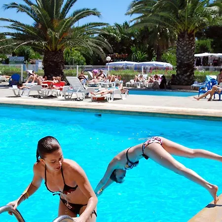 Vias-plage Les Salisses Quality Holidays * Vias