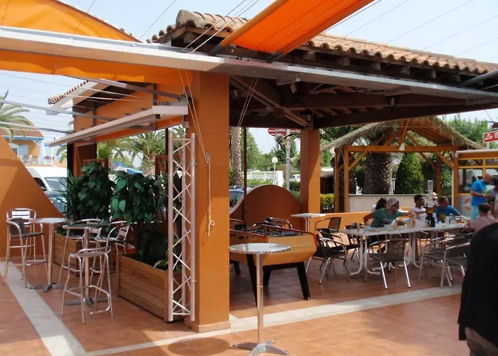 אתר קמפינג Vias-plage Les Salisses Quality Holidays *