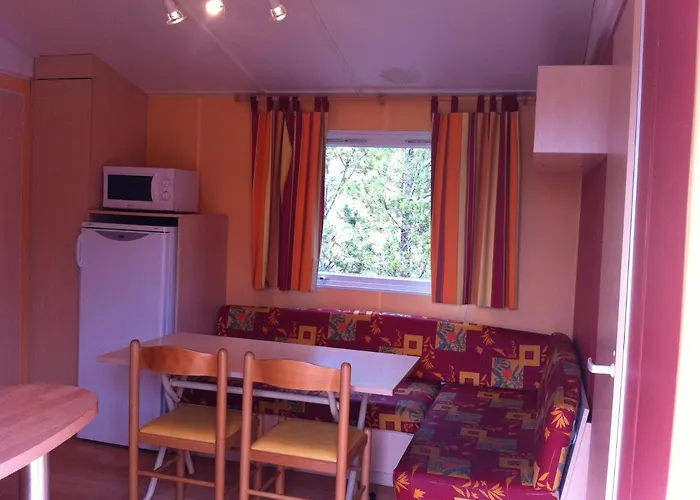 אתר קמפינג Vias-plage Les Salisses Quality Holidays *